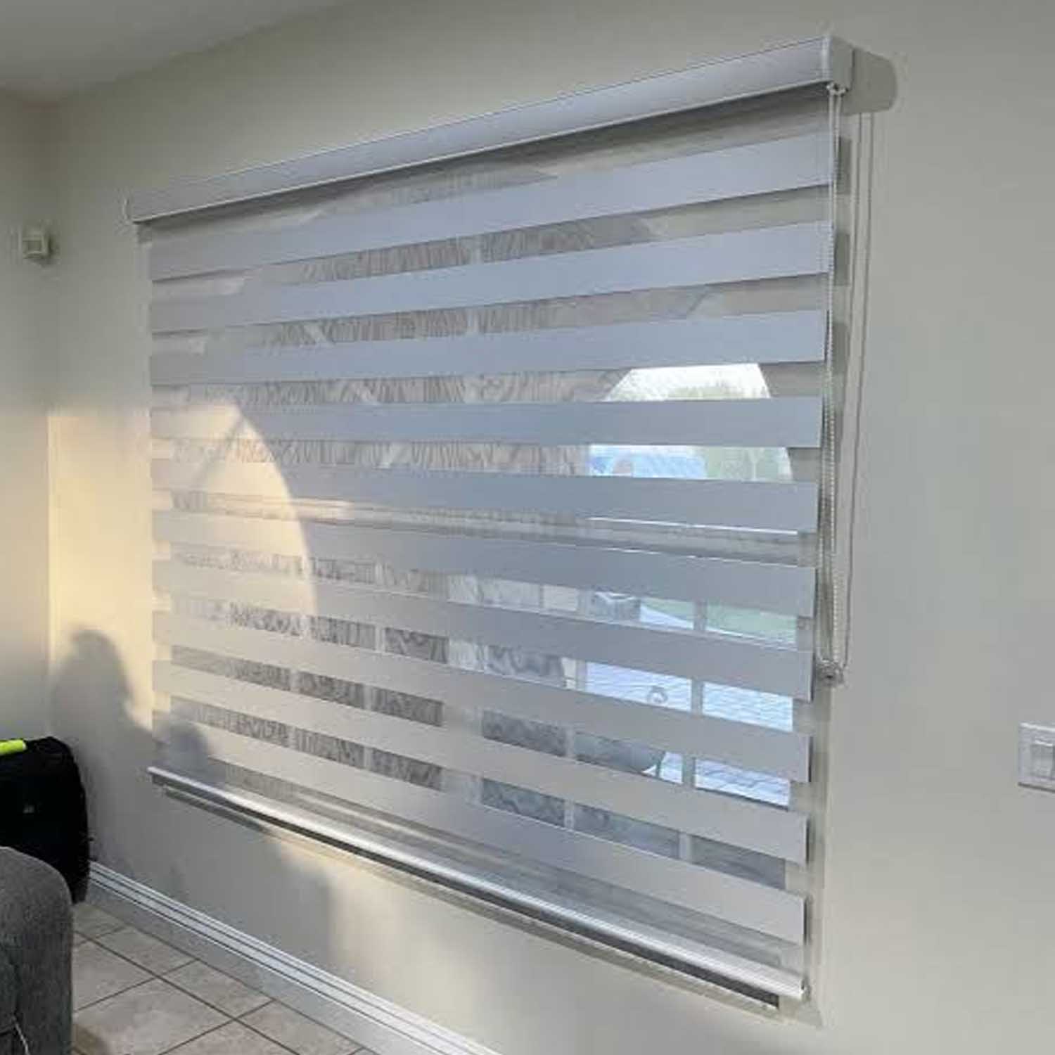 Best Venetian Blinds Store, Shop, Showroom in Gurgaon.